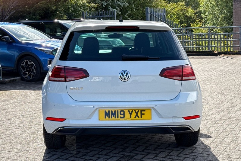 2019 (19) VOLKSWAGEN GOLF 1.6 TDI Match 5dr DSG 5420606