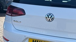 2019 (19) VOLKSWAGEN GOLF 1.6 TDI Match 5dr DSG 5420638