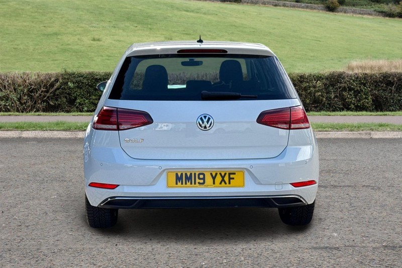 2019 (19) VOLKSWAGEN GOLF 1.6 TDI Match 5dr DSG 5421165