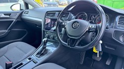 2019 (19) VOLKSWAGEN GOLF 1.6 TDI Match 5dr DSG 5420610