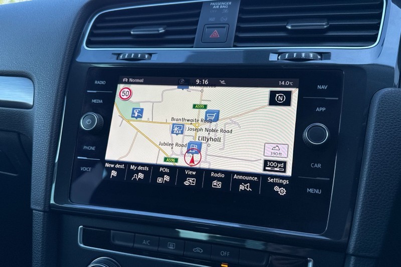2019 (19) VOLKSWAGEN GOLF 1.6 TDI Match 5dr DSG 5421182