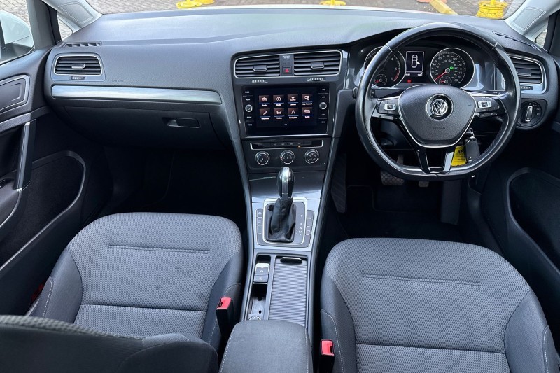2019 (19) VOLKSWAGEN GOLF 1.6 TDI Match 5dr DSG 5420609