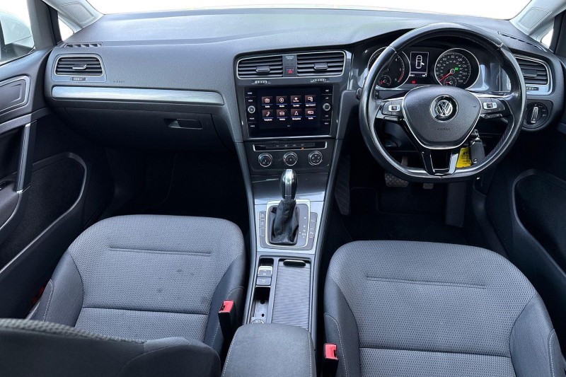2019 (19) VOLKSWAGEN GOLF 1.6 TDI Match 5dr DSG 5421168