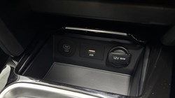 2025 (25) KIA CEED 1.5T GDi ISG 138 GT-Line 5dr 4675114