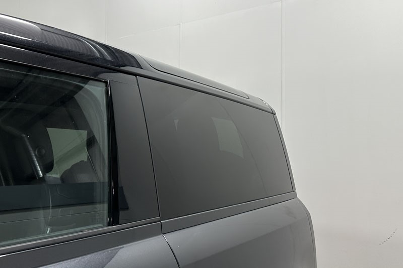  LAND ROVER DEFENDER 3.0 D350 X-Dynamic SE 90 3dr Auto 3565951