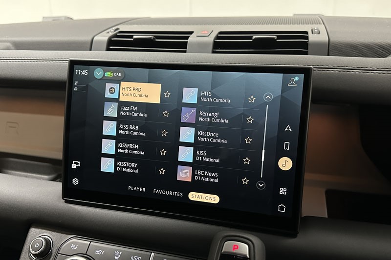  LAND ROVER DEFENDER 3.0 D350 X-Dynamic SE 90 3dr Auto 3565939