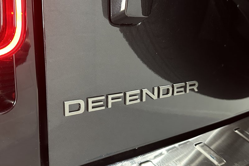  LAND ROVER DEFENDER 3.0 D350 X-Dynamic SE 90 3dr Auto 3565949