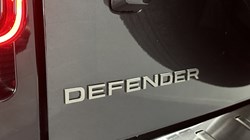 LAND ROVER DEFENDER 3.0 D350 X-Dynamic SE 90 3dr Auto 3565949