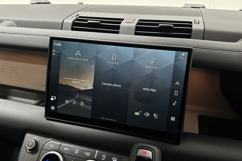  LAND ROVER DEFENDER 3.0 D350 X-Dynamic SE 90 3dr Auto 3565935