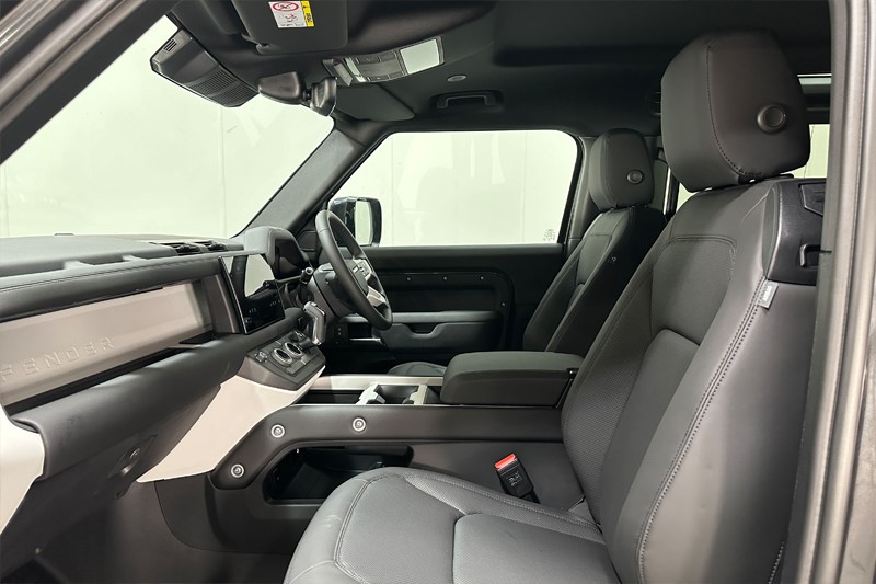  LAND ROVER DEFENDER 3.0 D350 X-Dynamic SE 90 3dr Auto 3565917