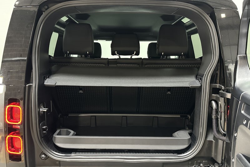  LAND ROVER DEFENDER 3.0 D350 X-Dynamic SE 90 3dr Auto 3565946