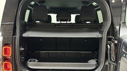 LAND ROVER DEFENDER 3.0 D350 X-Dynamic SE 90 3dr Auto 3565946