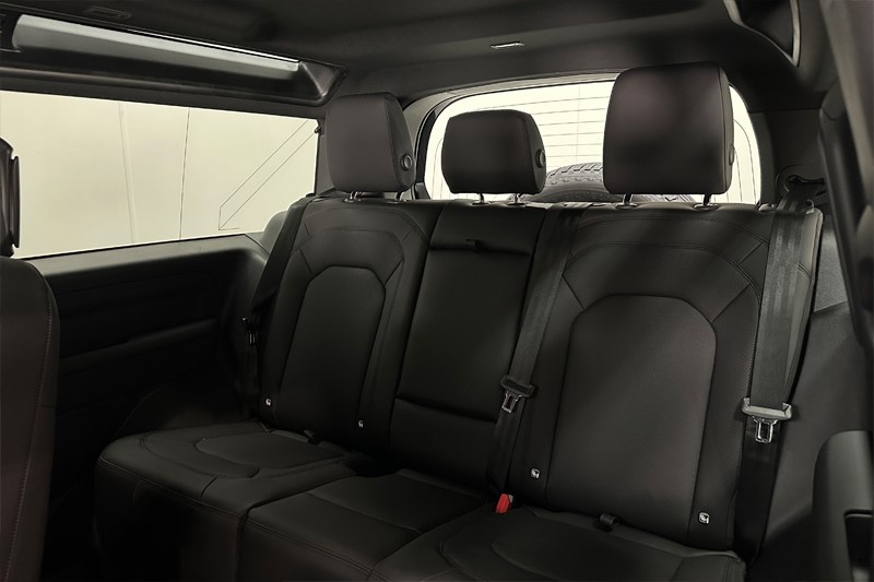  LAND ROVER DEFENDER 3.0 D350 X-Dynamic SE 90 3dr Auto 3565918