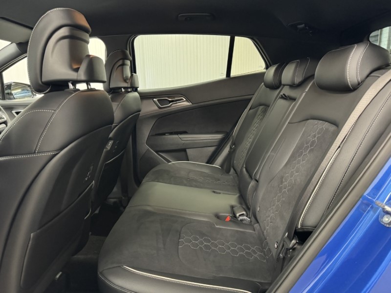 2025 (25) KIA SPORTAGE 1.6T GDi 207 HEV GT-Line 5dr Auto 5165595