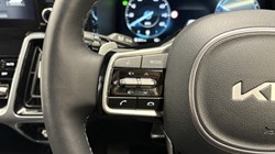 2023 (23) KIA SORENTO 1.6 T-GDi HEV Edition 5dr Auto 4537998