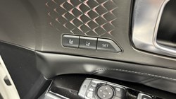 2023 (23) KIA SORENTO 1.6 T-GDi HEV Edition 5dr Auto 4538016