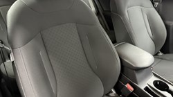 2025 (25) KIA SPORTAGE 1.6T GDi 157 48V ISG 2 5dr 4512280