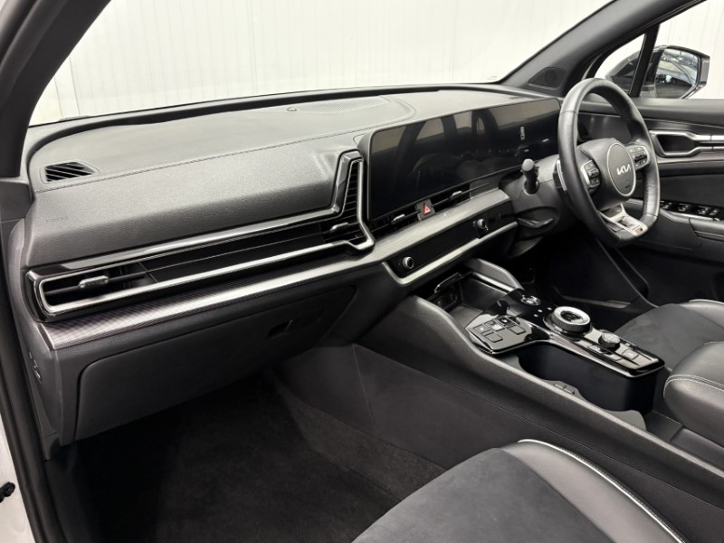 2024 (24) KIA SPORTAGE 1.6T GDi PHEV GT-Line 5dr Auto AWD 4531289