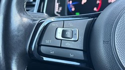 2019 (69) VOLKSWAGEN T-ROC 2.0 TSI 4MOTION R 5dr DSG 5412722
