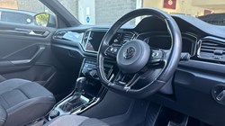 2019 (69) VOLKSWAGEN T-ROC 2.0 TSI 4MOTION R 5dr DSG 5412714