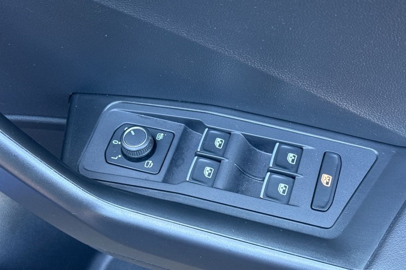2019 (69) VOLKSWAGEN T-ROC 2.0 TSI 4MOTION R 5dr DSG 5412717