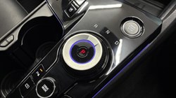 2024 (74) KIA SPORTAGE 1.6T GDi 207 HEV GT-Line S 5dr Auto 4565563