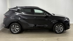2024 (74) KIA SPORTAGE 1.6T GDi 207 HEV GT-Line S 5dr Auto 4565578
