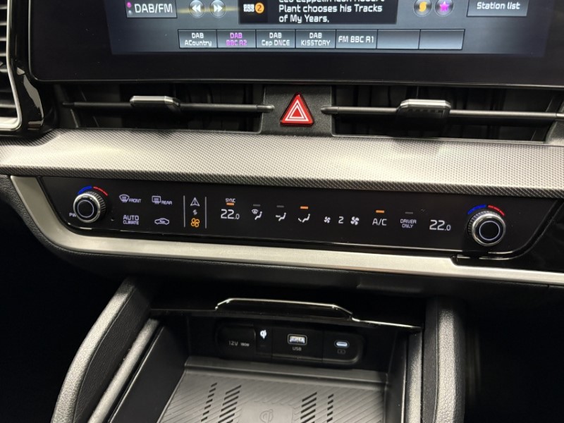 2024 (74) KIA SPORTAGE 1.6T GDi 207 HEV GT-Line S 5dr Auto 4565568