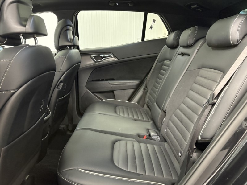 2024 (74) KIA SPORTAGE 1.6T GDi 207 HEV GT-Line S 5dr Auto 4565546