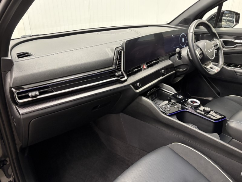 2024 (74) KIA SPORTAGE 1.6T GDi 207 HEV GT-Line S 5dr Auto 4565551