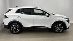 2022 (22) KIA SPORTAGE 1.6T GDi ISG Launch Edition 5dr 4595342