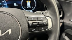 2025 (75) KIA SPORTAGE 1.6T GDi 207 HEV GT-Line S 5dr Auto 5212148