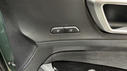 2025 (75) KIA SPORTAGE 1.6T GDi 207 HEV GT-Line S 5dr Auto 5212136