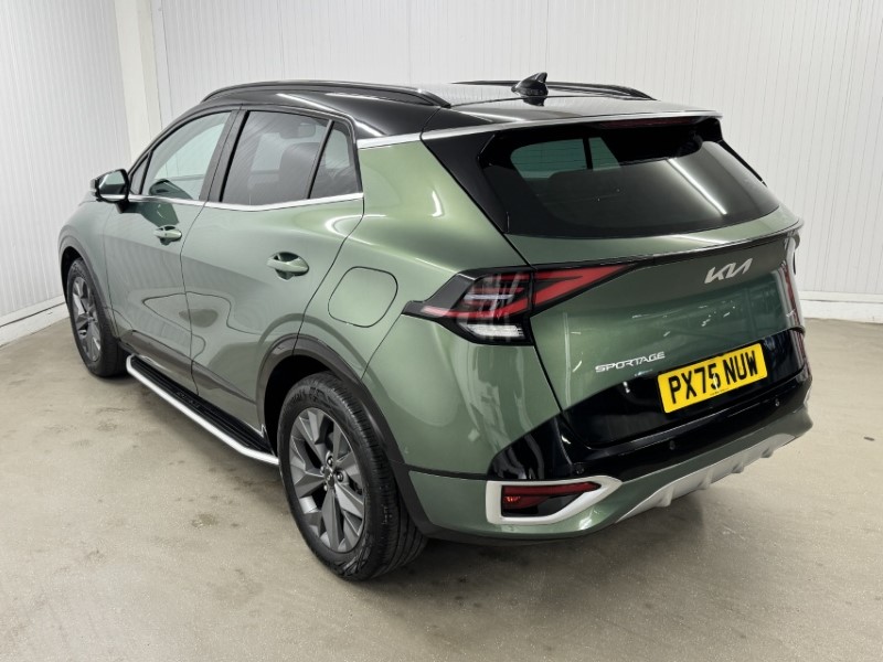 2025 (75) KIA SPORTAGE 1.6T GDi 207 HEV GT-Line S 5dr Auto 5212120