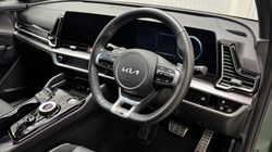 2025 (75) KIA SPORTAGE 1.6T GDi 207 HEV GT-Line S 5dr Auto 5212135