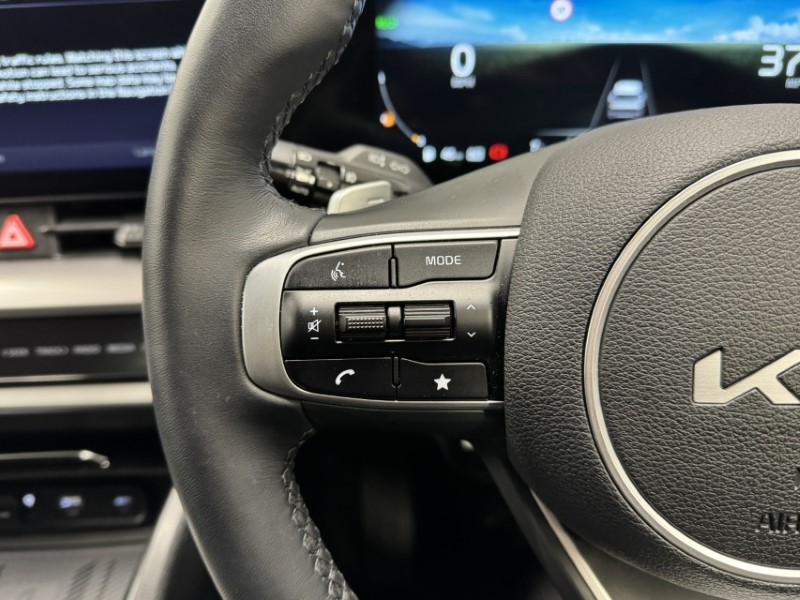 2025 (75) KIA SPORTAGE 1.6T GDi 207 HEV GT-Line S 5dr Auto AWD 5220133