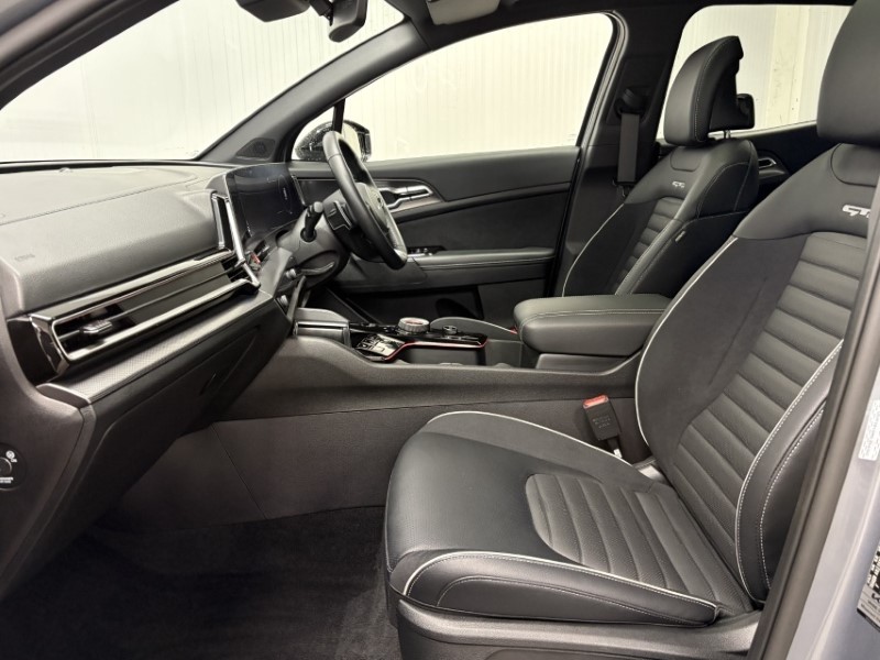 2024 (74) KIA SPORTAGE 1.6T GDi 207 HEV GT-Line S 5dr Auto 4573511