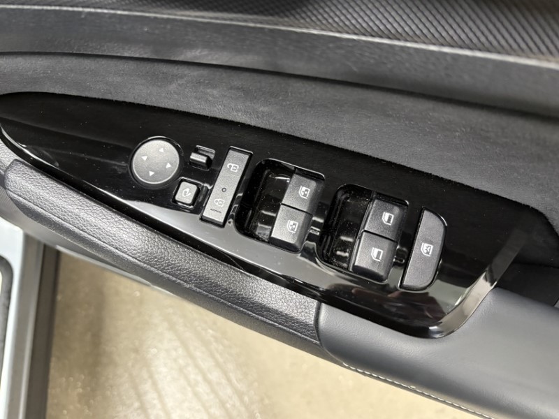 2024 (74) KIA SPORTAGE 1.6T GDi 207 HEV GT-Line S 5dr Auto 4573513