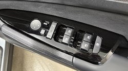 2024 (74) KIA SPORTAGE 1.6T GDi 207 HEV GT-Line S 5dr Auto 4573513