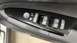 2023 (72) KIA SPORTAGE 1.6T GDi HEV GT-Line S 5dr Auto AWD 4645271