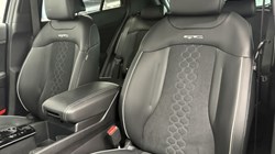 2025 (25) KIA SPORTAGE 1.6T GDi 157 48V ISG GT-Line 5dr DCT 4594797