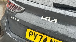 2025 (74) KIA CEED 1.5T GDi ISG 138 GT-Line 5dr 5459065