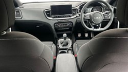 2025 (74) KIA CEED 1.5T GDi ISG 138 GT-Line 5dr 5459038
