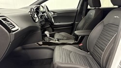2024 (24) KIA CEED 1.5T GDi ISG 138 GT-Line 5dr DCT 4633569
