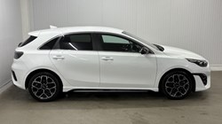 2024 (24) KIA CEED 1.5T GDi ISG 138 GT-Line 5dr DCT 4633592