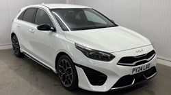 2024 (24) KIA CEED 1.5T GDi ISG 138 GT-Line 5dr DCT 4633593