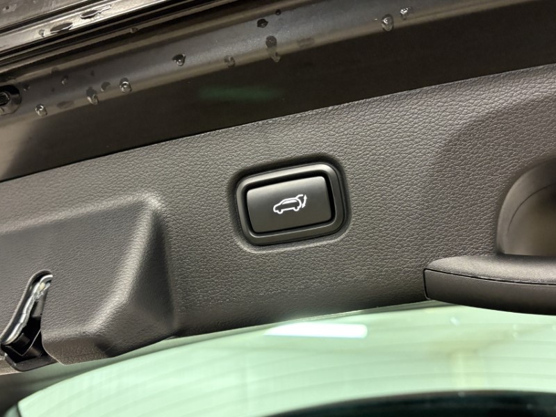 2025 (75) KIA SPORTAGE 1.6T GDi 207 HEV GT-Line S 5dr Auto 5340789