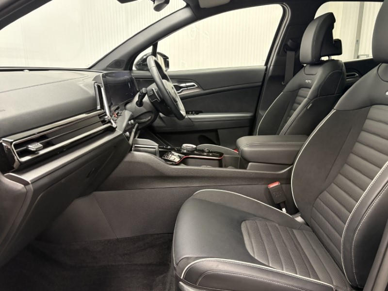 2025 (75) KIA SPORTAGE 1.6T GDi 207 HEV GT-Line S 5dr Auto 5340817