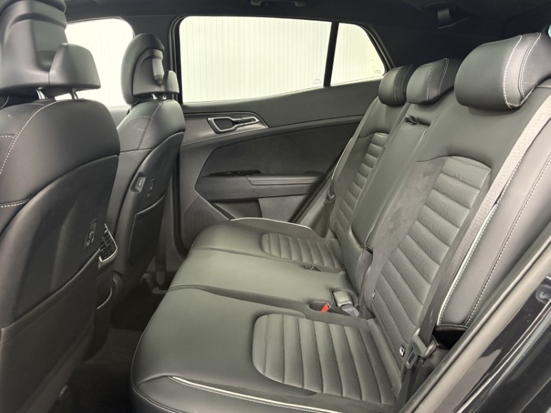 2025 (75) KIA SPORTAGE 1.6T GDi 207 HEV GT-Line S 5dr Auto 5340816