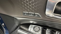 2024 (24) KIA SORENTO 1.6 T-GDi PHEV 4 5dr Auto 4910548